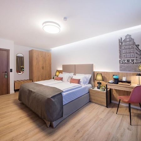 Gaestehaus Zum Roten Hahn Линебург Экстерьер фото