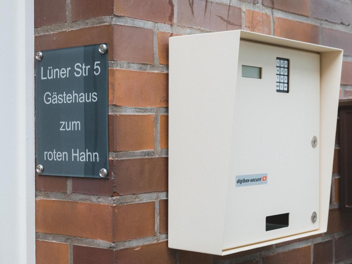 Gaestehaus Zum Roten Hahn Линебург Экстерьер фото